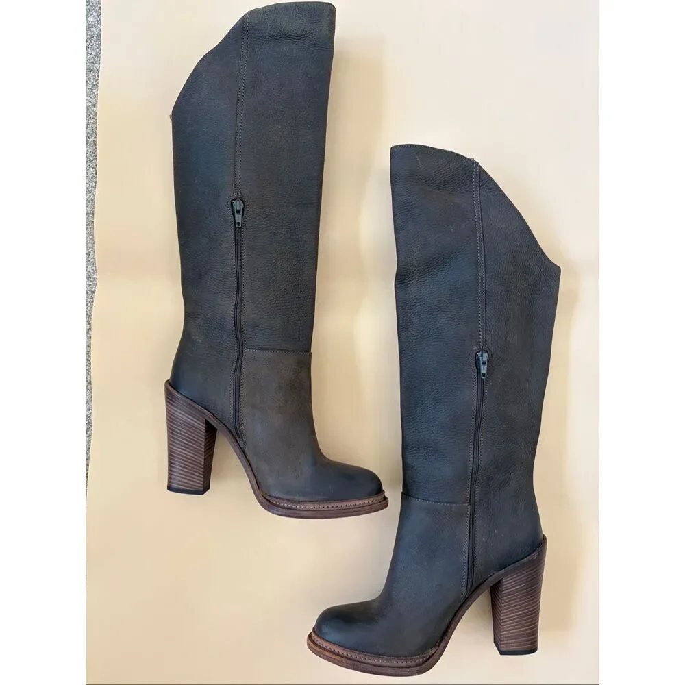 Vera Wang Kai Knee High Boots 9 Brown Italian Leather Block Heel Made Italy